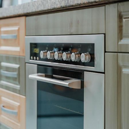 Gran Apartamento De 3 Habitaciones Junto A La Catedral Málaga Dış mekan fotoğraf